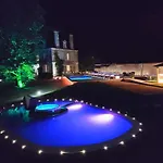 ベッド・アンド・ブレックファスト Le Chateau Des Tourelles En Vendee 4*
