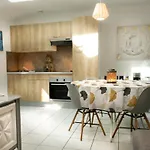 住宿加早餐酒店 Le Chateau Des Tourelles En Vendee La Gaubretiere