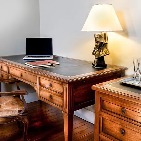 Bed & Breakfast Le Chateau Des Tourelles En Vendee La Gaubretiere