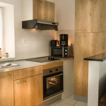 Bed & Breakfast Le Chateau Des Tourelles En Vendee 4*