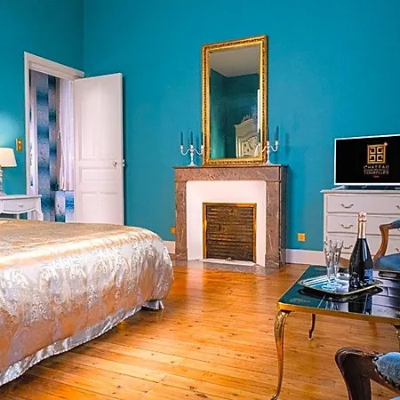 Bed & Breakfast Le Chateau Des Tourelles En Vendee 3*