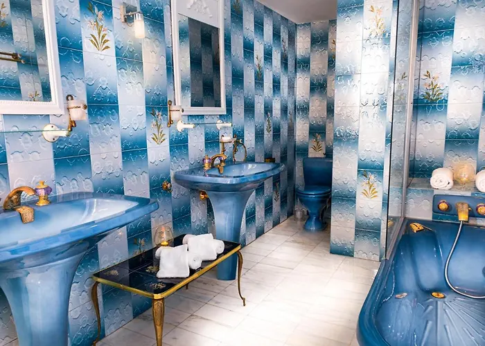 Le Chateau Des Tourelles En Vendee 3* La Gaubretiere