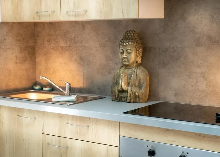 Le Château Des Tourelles En Vendée Couette-café La Gaubretiere